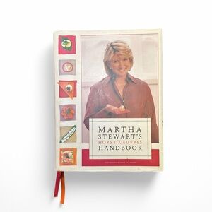 Martha Stewart's Hors D'Oeuvres Handbook